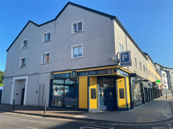 16 Nephin Halls, Hopkins Road, Castlebar, Co. Mayo