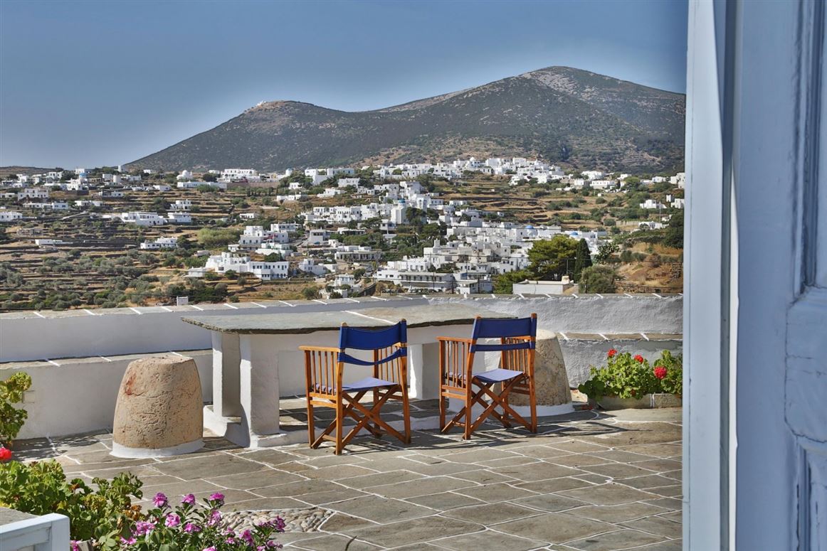 Mint & Olive,Artemonas, Sifnos, Greece