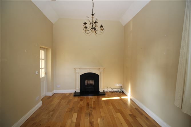 Coolclogher Lodge, Mill Rd, Killarney, Kerry