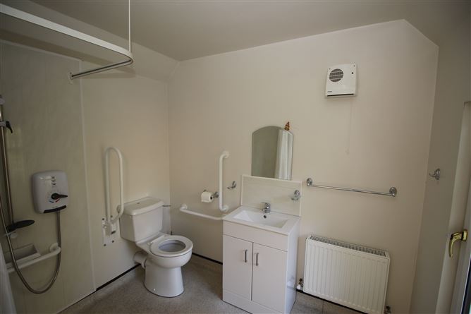 Coolclogher Lodge, Mill Rd, Killarney, Kerry