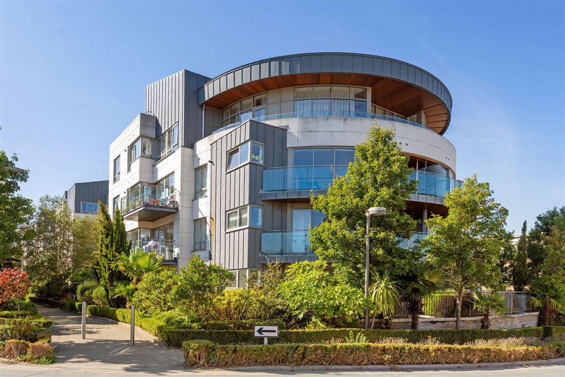 293 Beechwood Court, Stillorgan Road, Blackrock, Co. Dublin