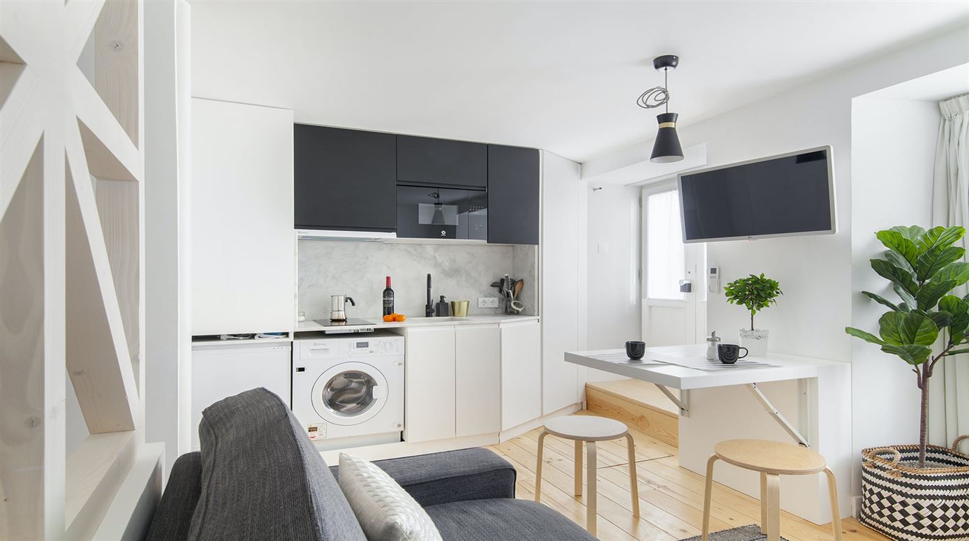 Stripe Alley,Lisboa,Lisbon,Portugal