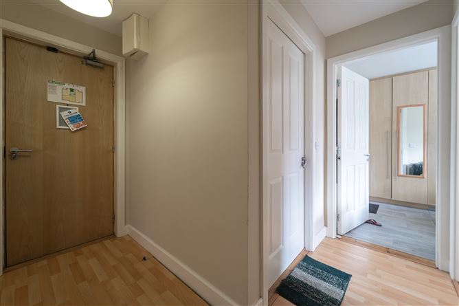 Apartment 14, Rosse Court Heights, Lucan, County Dublin