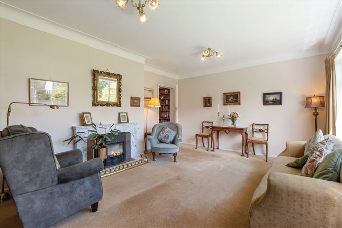 Photo 3 of 18 — 19 Riverside Drive, Castle Park, Rathfarnham, Dublin 14
