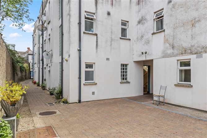 Photo 1 of 18 — Apartment, 10 Court Mews, Tullow, Co. Carlow