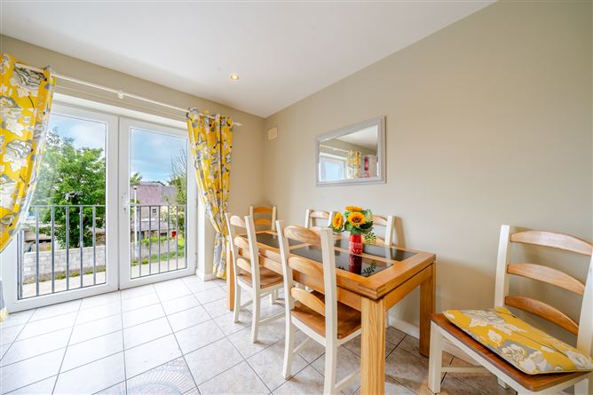 Photo 10 of 27 — 69 Ridgepool Village, Ballina, Co. Mayo