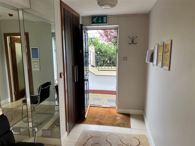 15 Priory Office Park, Stillorgan Rd, Blackrock, Dublin