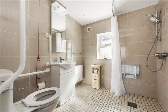45 Marian Crescent, Rathfarnham, Dublin 14