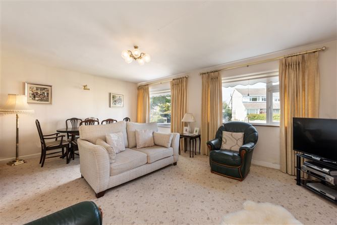 45 Marian Crescent, Rathfarnham, Dublin 14