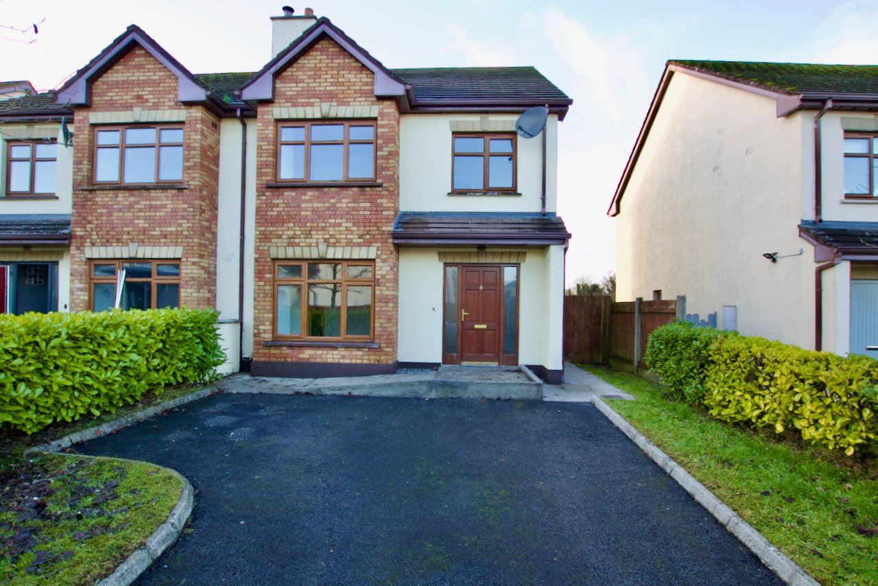 8 Watervale, Rooskey, Co. Roscommon