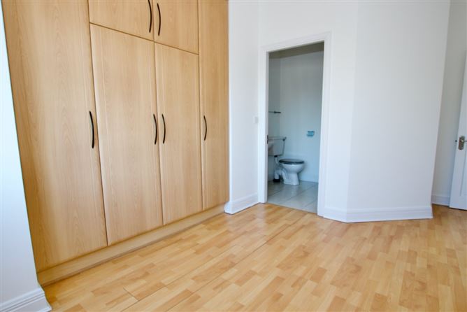 8 Watervale, Rooskey, Co. Roscommon