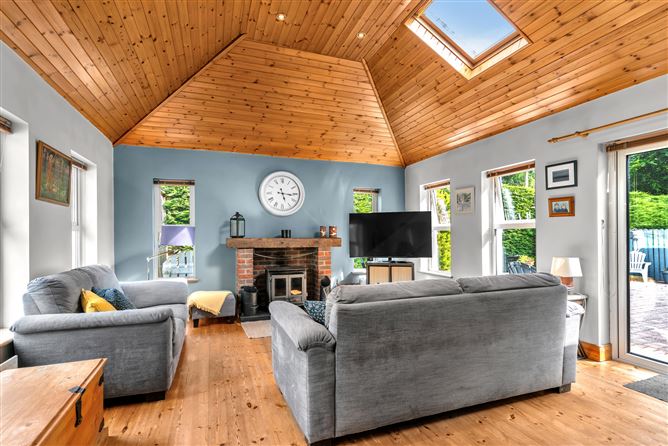 Detached Bungalow on c. 0.5 Acre, Broadlease, Ballymore Eustace, Kildare