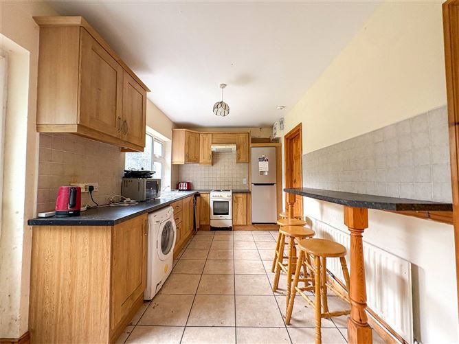 3 Elm Park Road, Greenfields, Newcastle, Galway