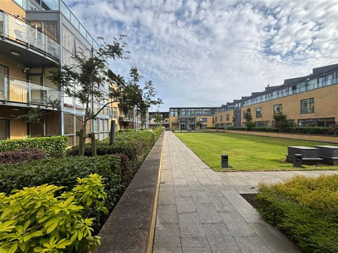 40 The Pavilion, Roebuck Hill, Dublin 14, County Dublin