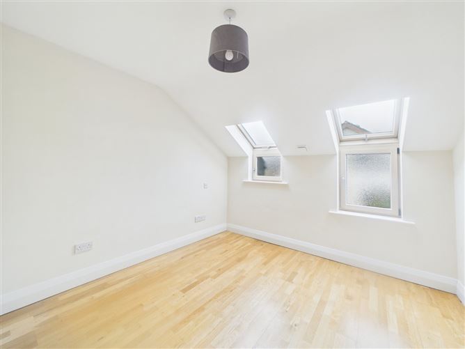 7 Ait Ledwidge, Woodlawn, Killarney, Co. Kerry