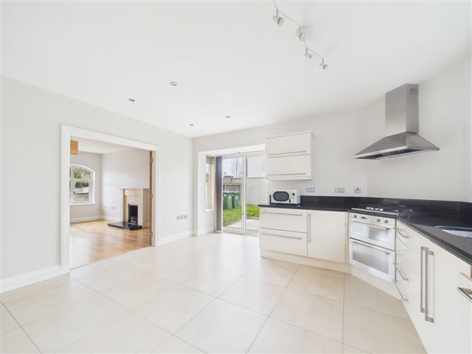 7 Ait Ledwidge, Woodlawn, Killarney, Co. Kerry