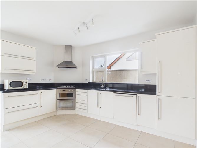 7 Ait Ledwidge, Woodlawn, Killarney, Co. Kerry