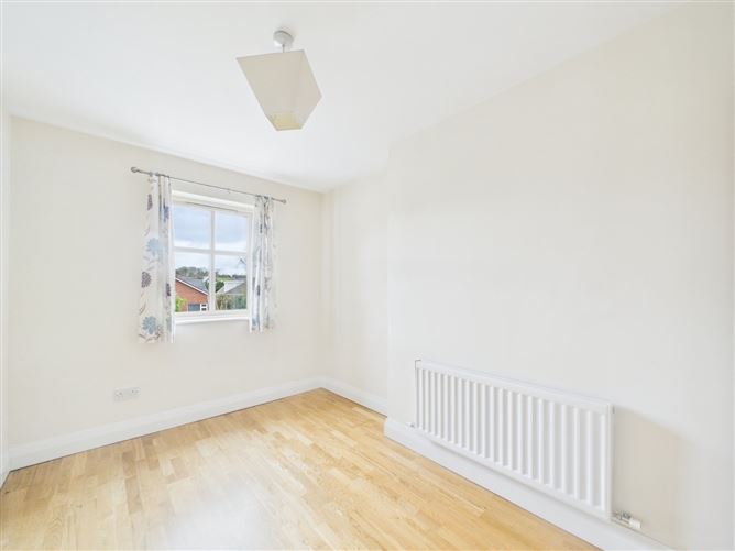 7 Ait Ledwidge, Woodlawn, Killarney, Co. Kerry