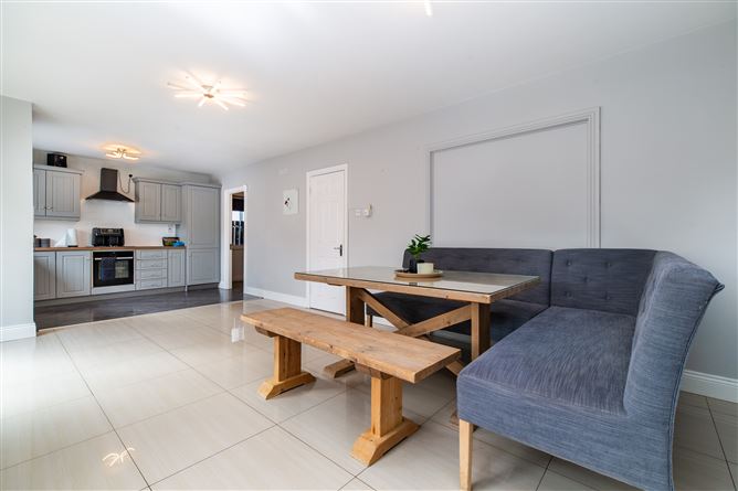 Photo 8 of 50 — 61 Station Court, Portarlington, Laois