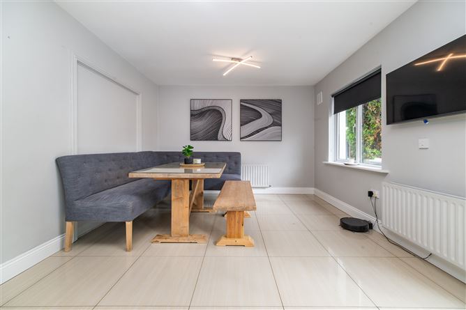 Photo 17 of 50 — 61 Station Court, Portarlington, Laois