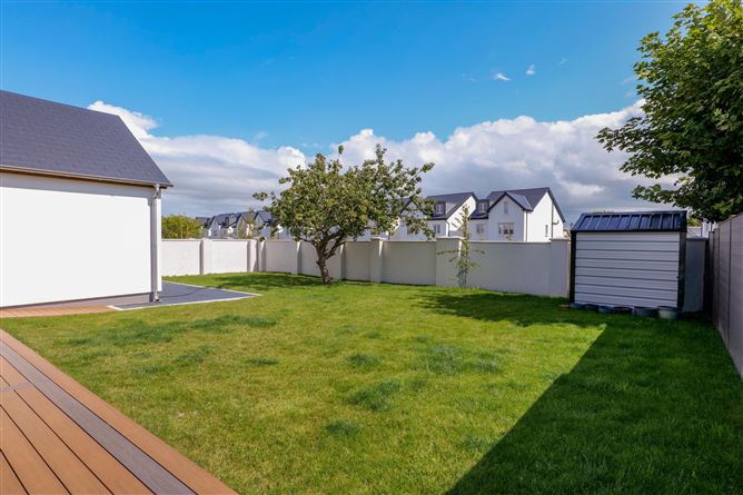 Photo 22 of 24 — Dublin Road, Oranmore, Co. Galway