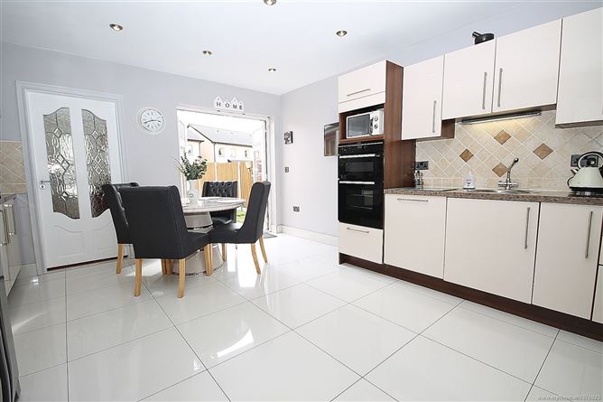 13 Brownsbarn Court, Citywest, Dublin 24