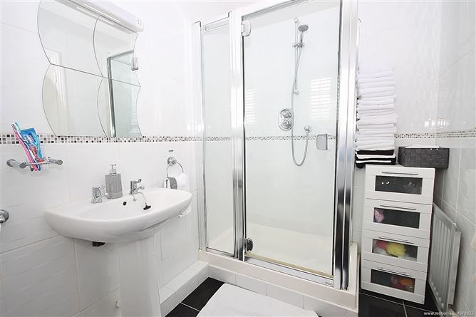 13 Brownsbarn Court, Citywest, Dublin 24