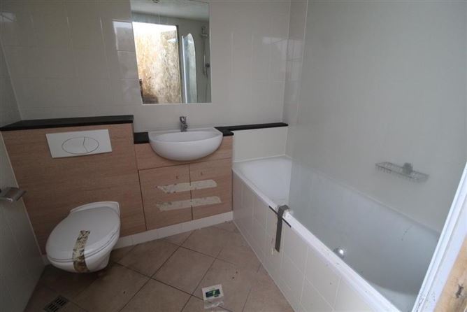 Hartley, Carrick-on-shannon, Leitrim, Leitrim