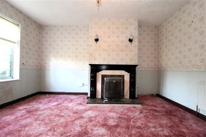 8 St. Cynoc's Terrace, Ferbane, Co. Offaly