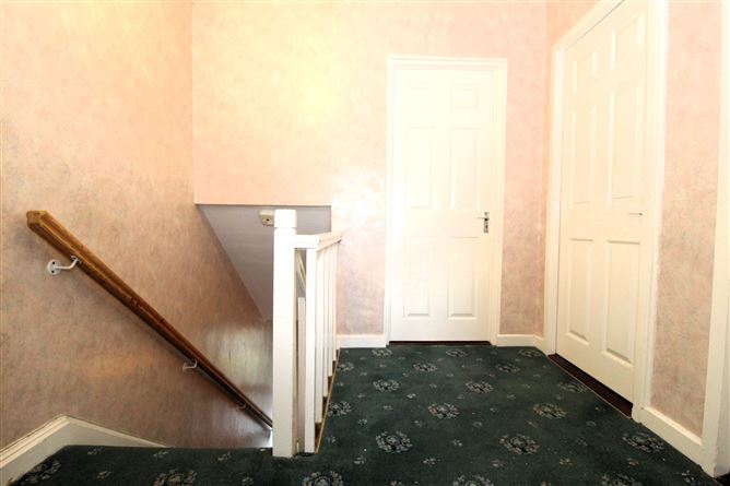 8 St. Cynoc's Terrace, Ferbane, Co. Offaly
