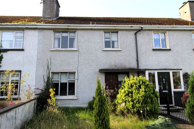 8 St. Cynoc's Terrace, Ferbane, Co. Offaly