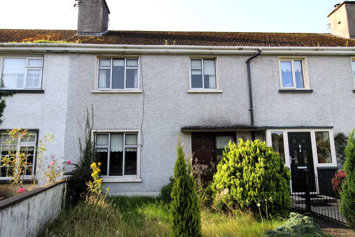 8 St. Cynoc's Terrace, Ferbane, Co. Offaly