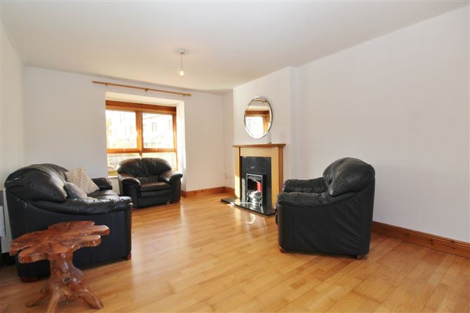 6A Fernleigh Grove, Castleknock, Dublin 15