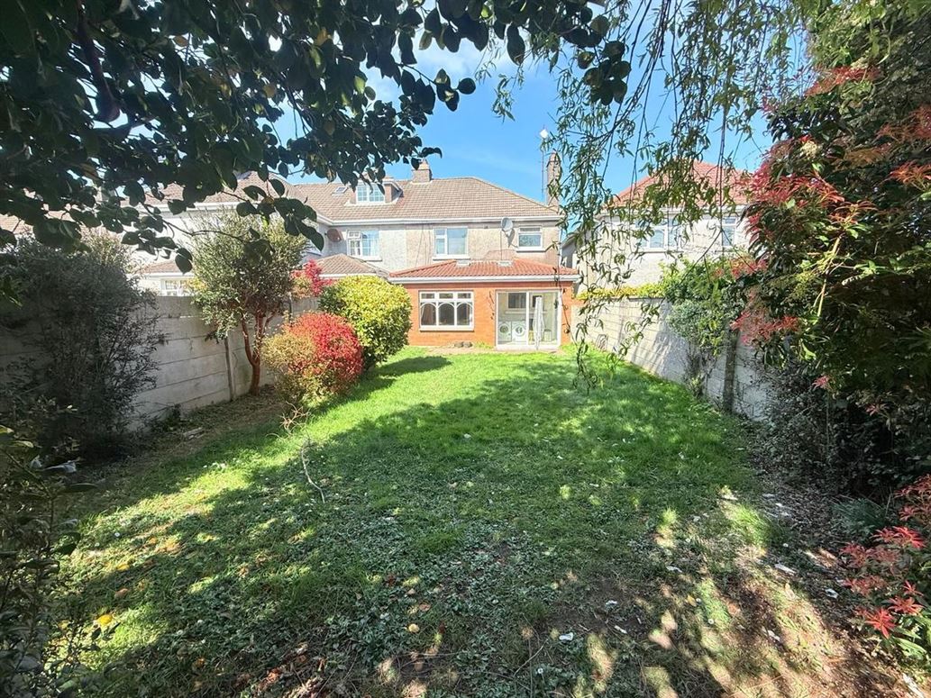 Sherwood, 62 Ardmahon Estate, Douglas, Cork