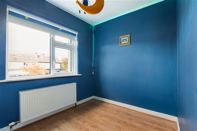 https://photos-a.propertyimages.ie/media/3/2/9/4960923/b00cfdb2-35f4-487e-b133-fa89ee053b6b_l.jpg