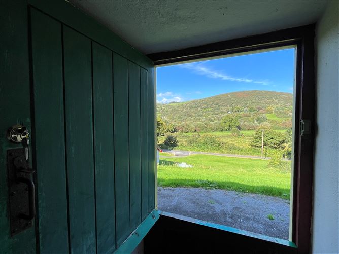 2 Mill Road Cottages, Broadford, Clare