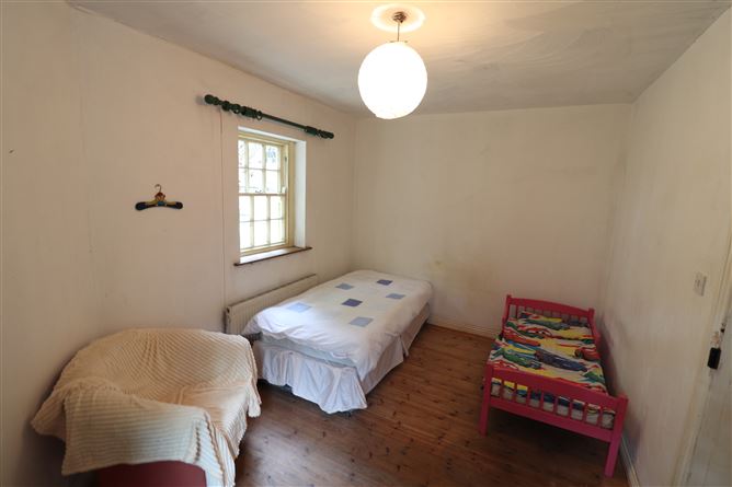 2 Mill Road Cottages, Broadford, Clare