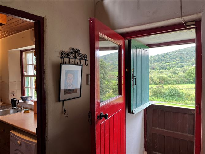 2 Mill Road Cottages, Broadford, Clare
