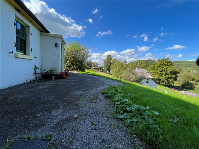 2 Mill Road Cottages, Broadford, Clare