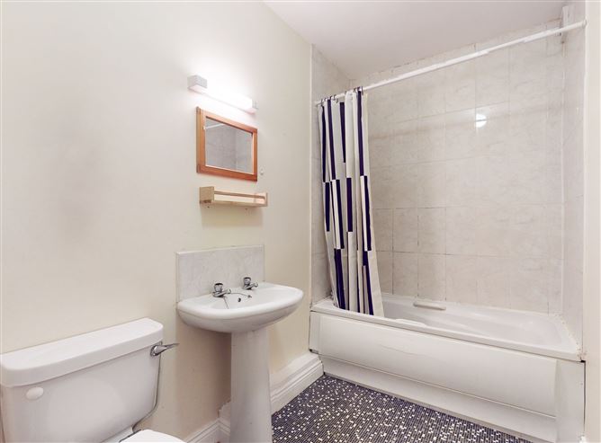 9 Charlestown way, Finglas, Dublin