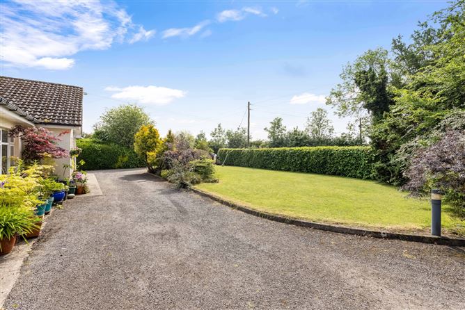 Clonross Lane, Dunshaughlin, Co. Meath