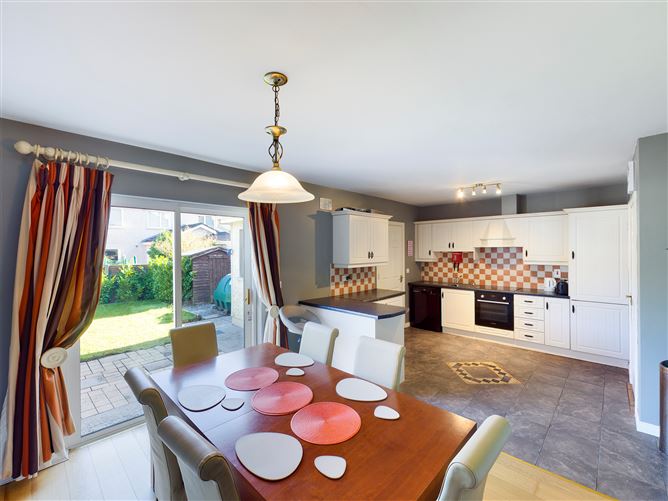 No 106 Cois na H-Abhainn, Tuam, Galway