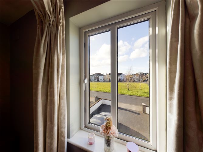 No 106 Cois na H-Abhainn, Tuam, Galway