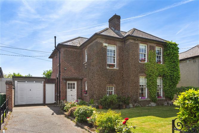 43 Whitebeam Road, Clonskeagh, Dublin 14