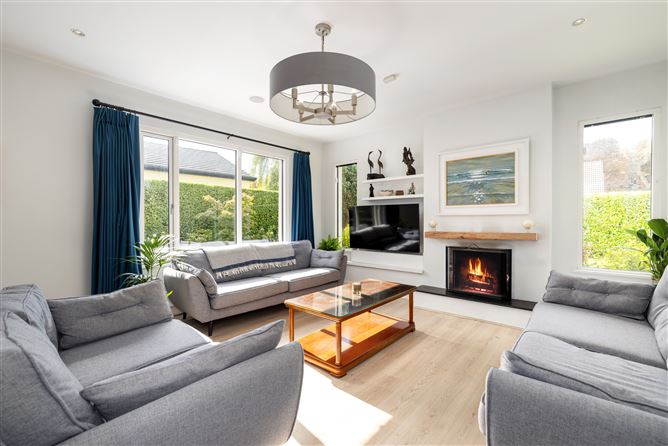 4 The Thicket, Hainault Road, Foxrock, Dublin 18