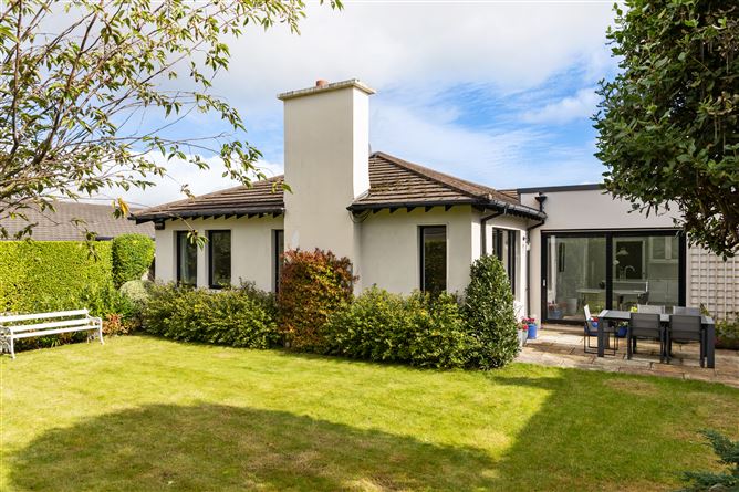 4 The Thicket, Hainault Road, Foxrock, Dublin 18