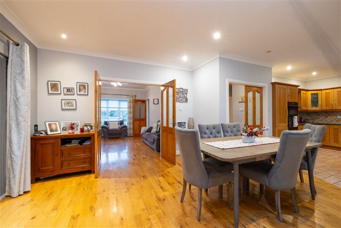 No. 10 Blakesglen Lower, Curracloe, Curracloe, Wexford