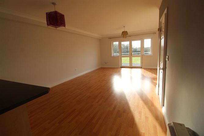 24 Park Lane, Carrick On Shannon, Leitrim