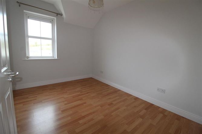 24 Park Lane, Carrick On Shannon, Leitrim