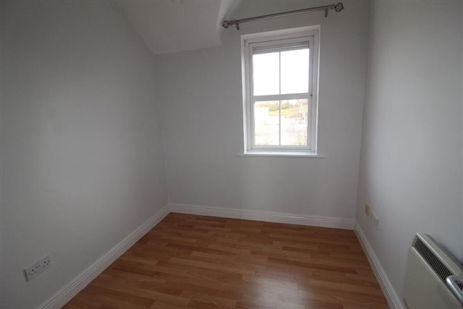 24 Park Lane, Carrick On Shannon, Leitrim